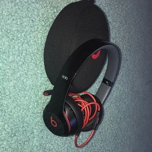 Beats wire headphones